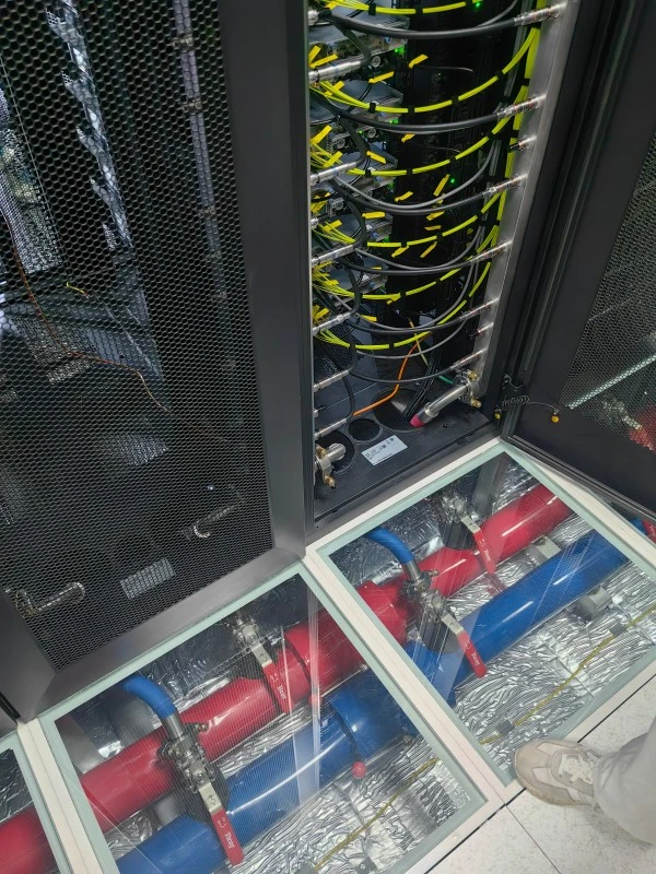 Pipe for PDU cabinet PDU 